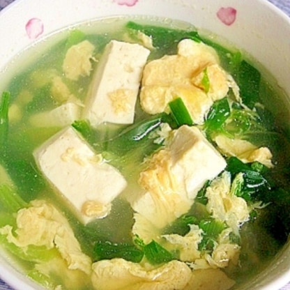 ほうれん草と豆腐の中華風スープ（菠菜豆腐湯）
